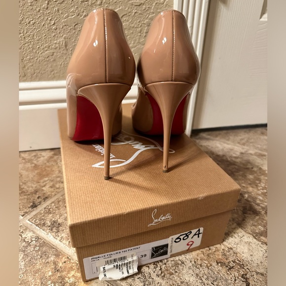 Christian Louboutin Pigalle Follies 100 Patent Nude - Picture 3 of 11
